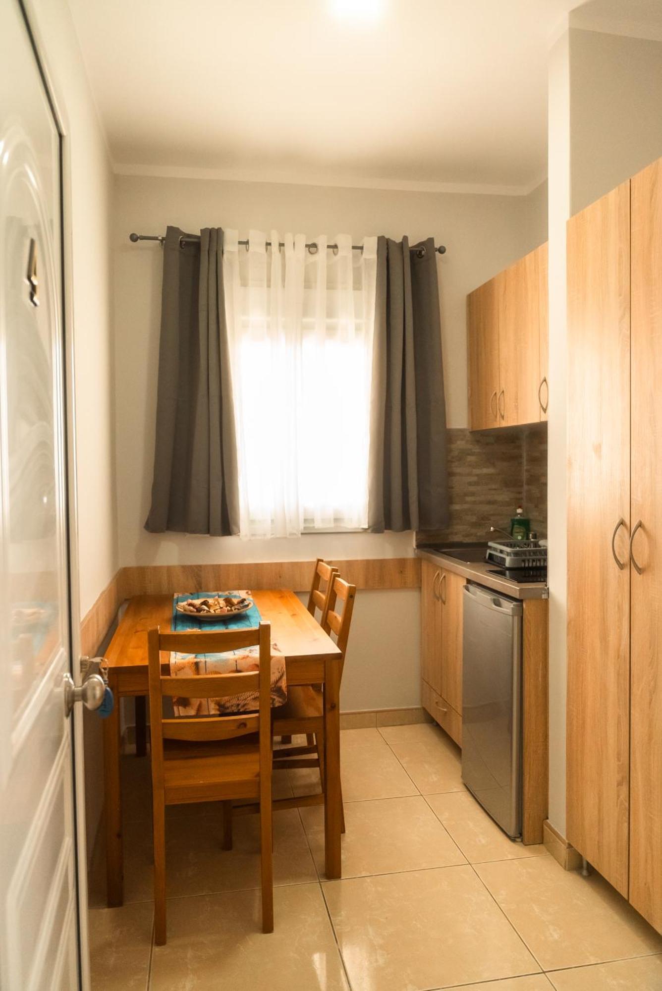 Aktis Sea View Studios Peraía Dış mekan fotoğraf