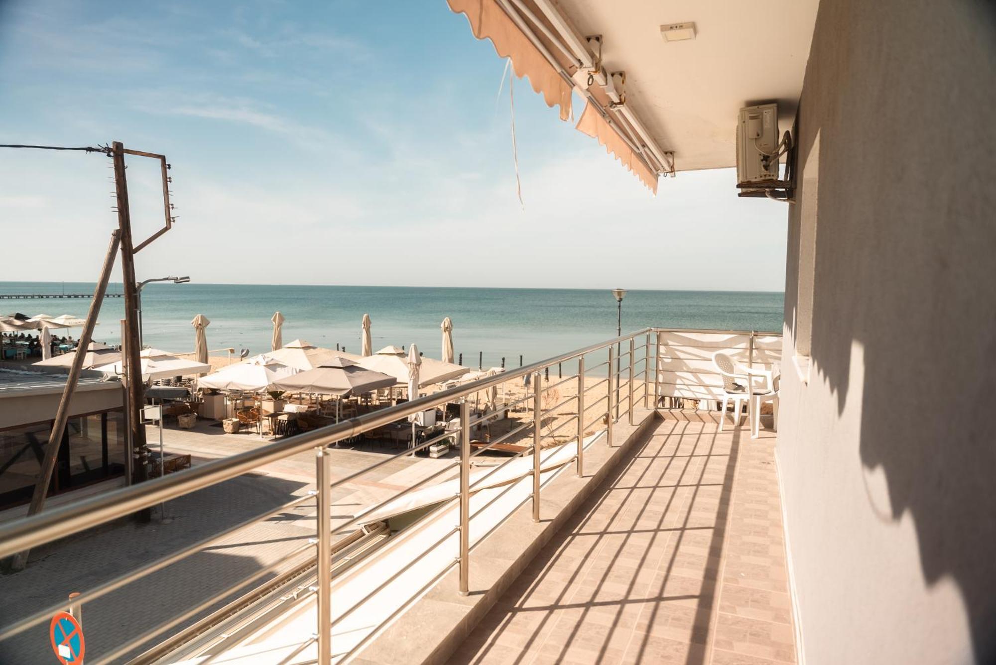 Aktis Sea View Studios Peraía Dış mekan fotoğraf