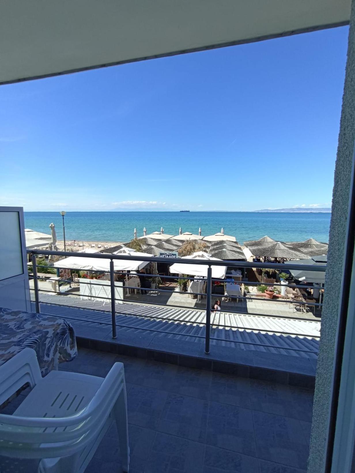 Aktis Sea View Studios Peraía Dış mekan fotoğraf